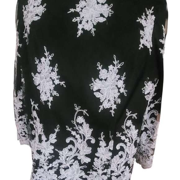 Alex Evenings Lace Embellished Blouse Medium - Picture 2 of 3